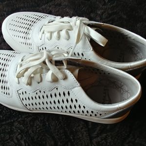 Dansko sneakers size 38